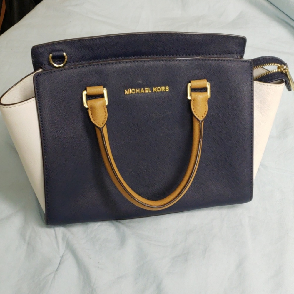 Michael kors bag